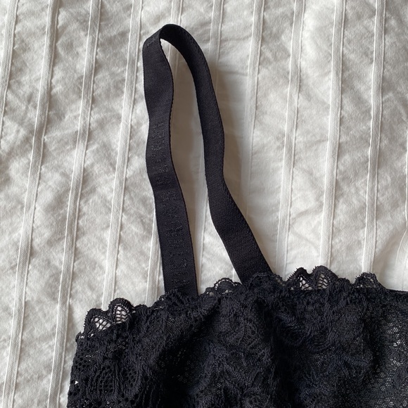 Brand New Victoria Secret Lace Bra - Picture 2 of 6